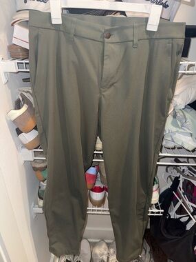 lululemon athletica Men’s Olive Dress Pants - Straight Leg